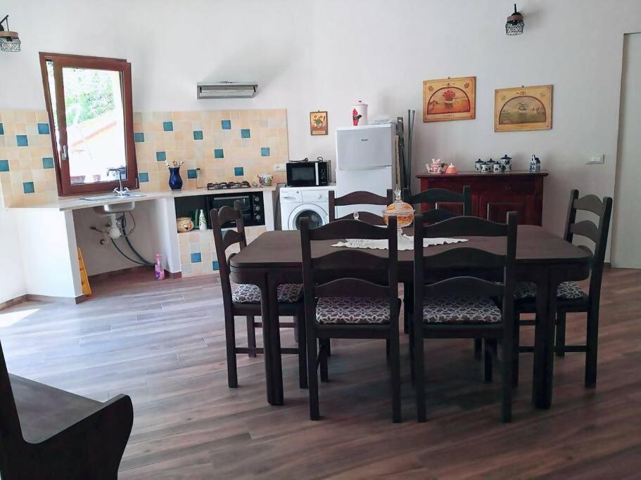 Da Nonna Cettina Appartamento In Villa Con Piscina Palermo Ngoại thất bức ảnh