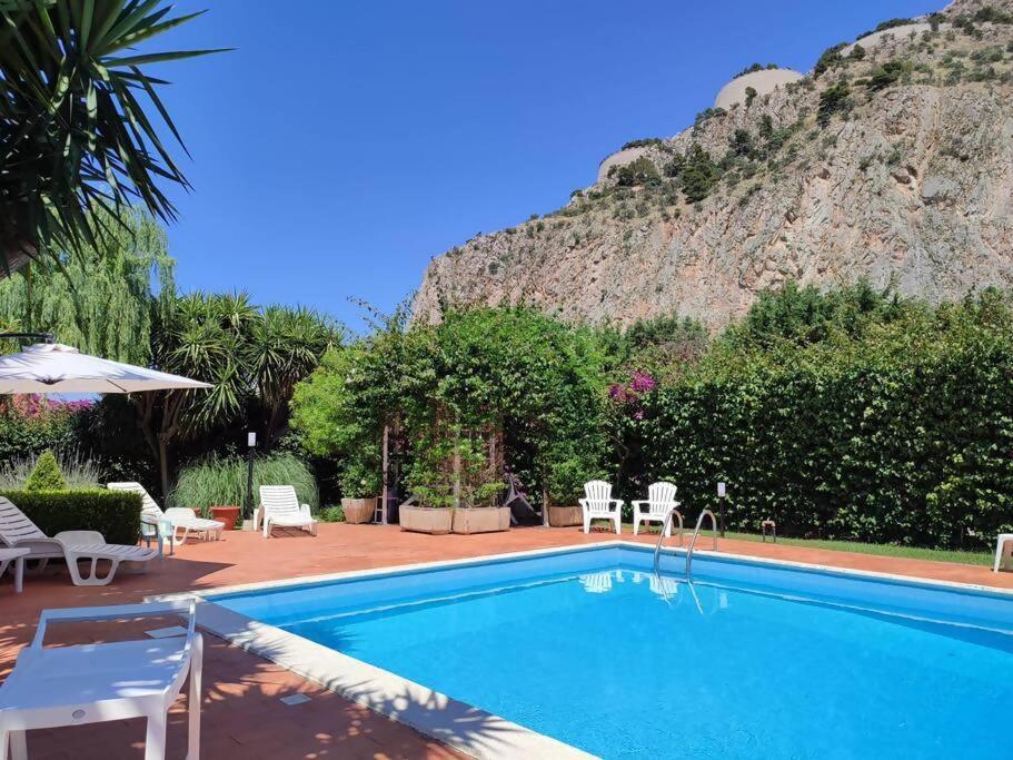 Da Nonna Cettina Appartamento In Villa Con Piscina Palermo Ngoại thất bức ảnh